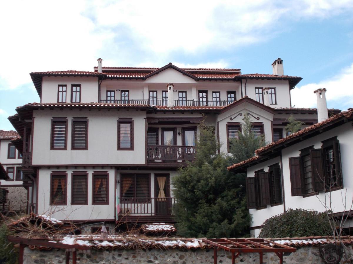 Апартхотел "Старият Град" В Етнографски Комплекс Zlatograd Bagian luar foto